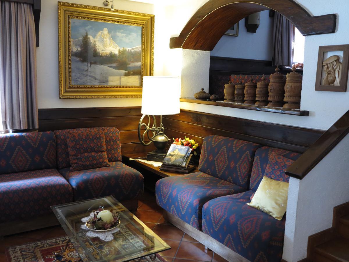 Hotel Fosson Breuil-Cervinia Zewnętrze zdjęcie