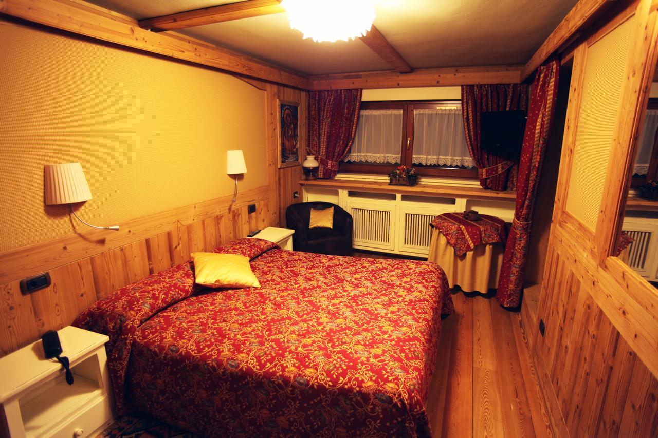 Hotel Fosson Breuil-Cervinia Zewnętrze zdjęcie