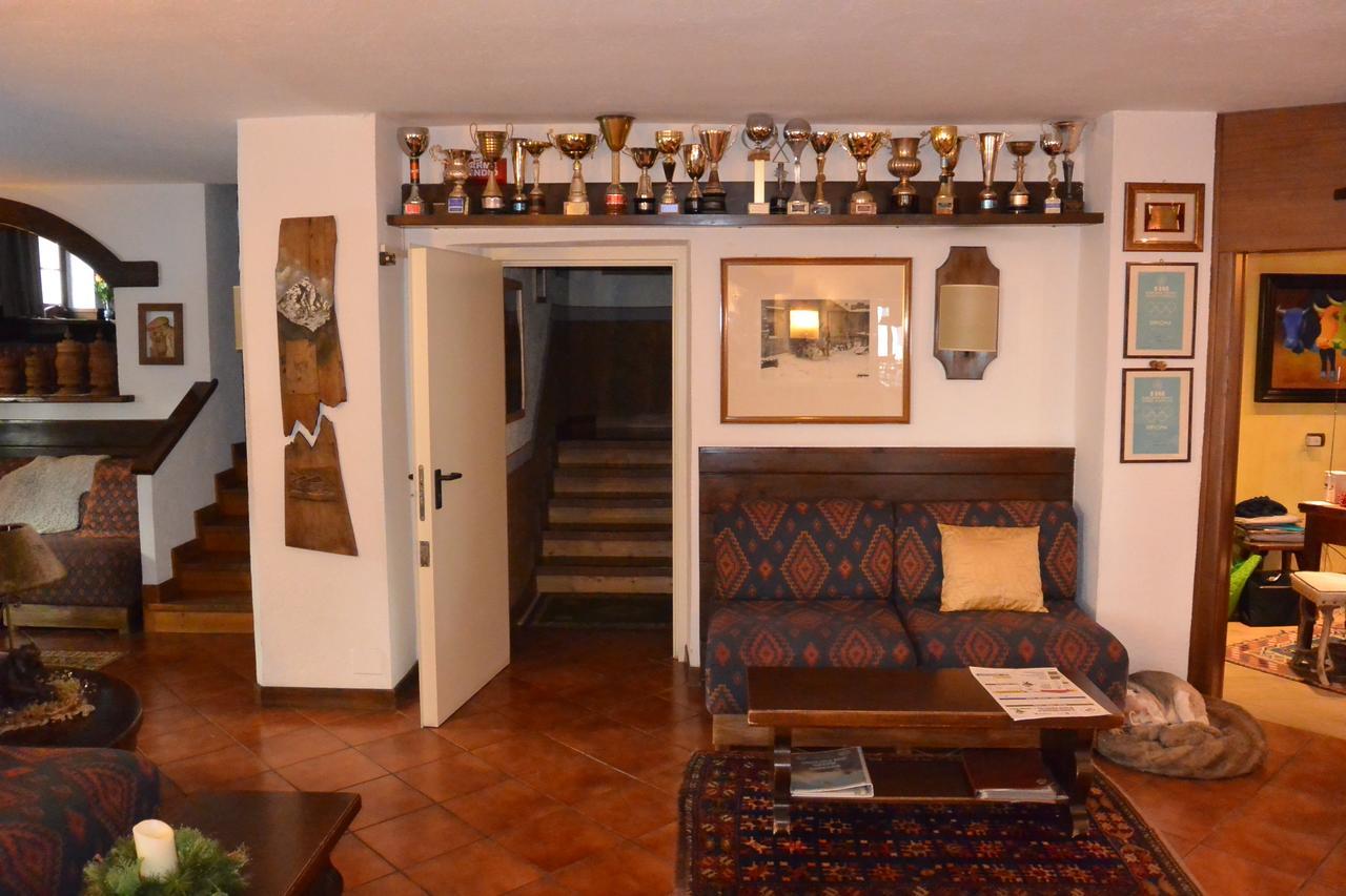 Hotel Fosson Breuil-Cervinia Zewnętrze zdjęcie