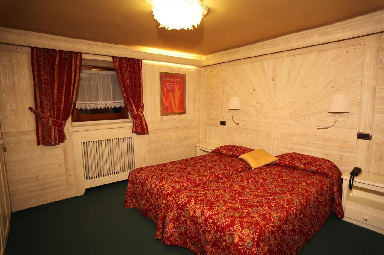Hotel Fosson Breuil-Cervinia Zewnętrze zdjęcie