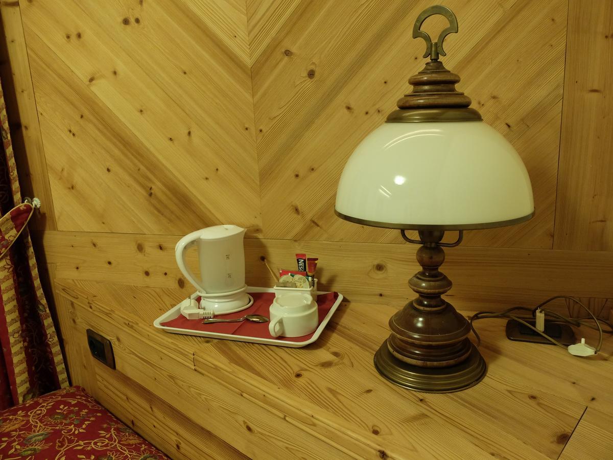 Hotel Fosson Breuil-Cervinia Zewnętrze zdjęcie